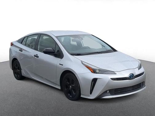 2022 Toyota Prius XLE