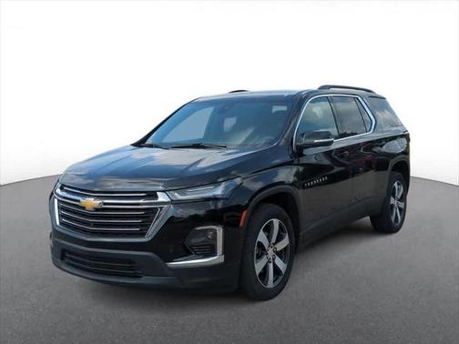 2022 Chevrolet Traverse LT Leather