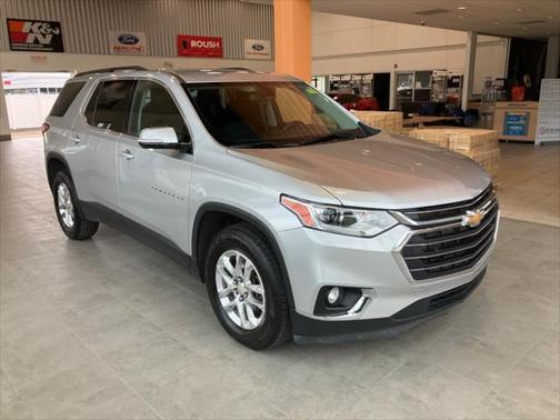 2020 Chevrolet Traverse LT Cloth