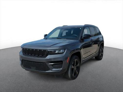 2022 Jeep Grand Cherokee Altitude