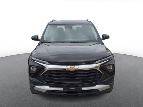 Mosaic Black Metallic 2025 Chevrolet Trailblazer LT