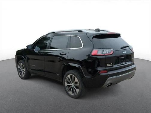 2019 Jeep Cherokee Overland