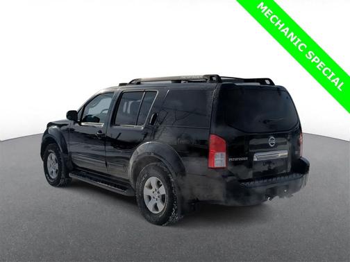 2007 Nissan Pathfinder SE