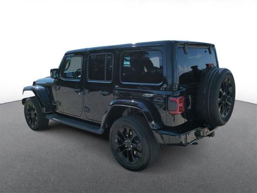 2023 Jeep Wrangler 4-Door High Altitude 4x4