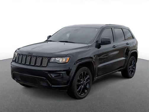 2022 Jeep Grand Cherokee Laredo