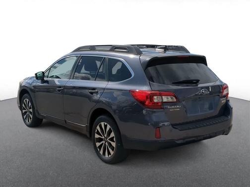 Carbide Gray Metallic 2017 Subaru Outback 2.5i Limited