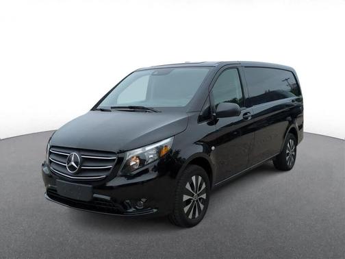 2023 Mercedes-Benz Metris Base