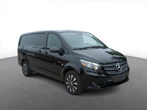 2023 Mercedes-Benz Metris Base