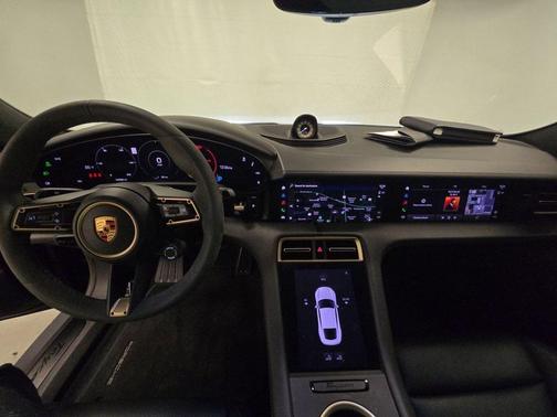 2023 Porsche Taycan GTS