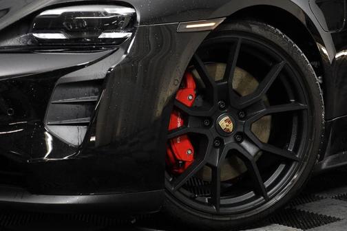2023 Porsche Taycan GTS