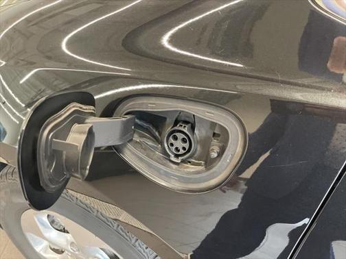 2018 Chrysler Pacifica Hybrid Touring L