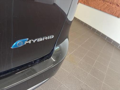 2018 Chrysler Pacifica Hybrid Touring L