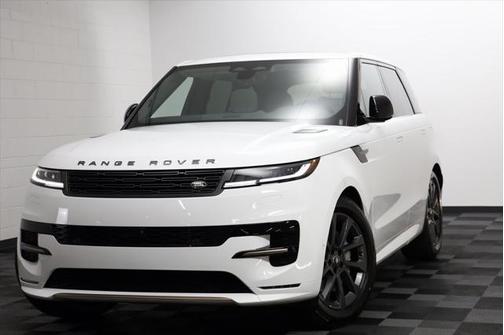 2025 Land Rover Range Rover Sport SE