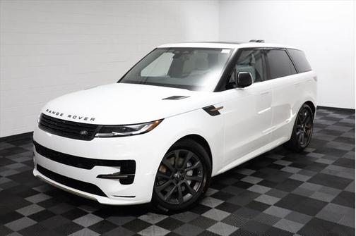 2025 Land Rover Range Rover Sport SE
