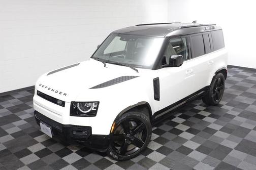 Fuji White 2025 Land Rover Defender 110 P400 X-Dynamic SE
