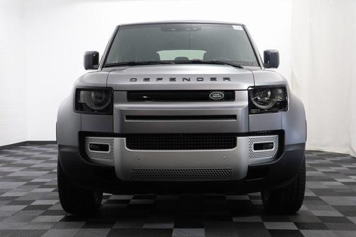 2024 Land Rover Defender 110 P500 SE