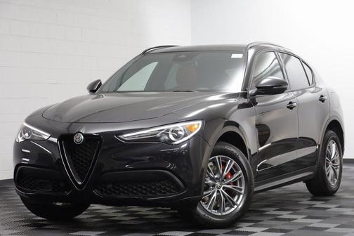 2023 Alfa Romeo Stelvio Sprint AWD
