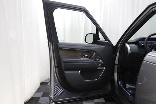 Grey 2026 Land Rover Range Rover SE
