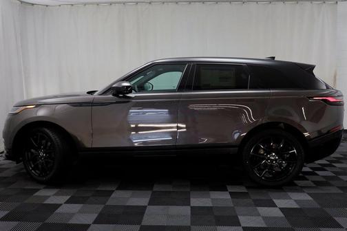 2026 Land Rover Range Rover Velar P250 SE R-Dynamic