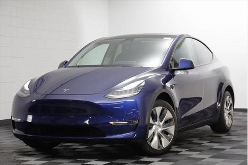 2022 Tesla Model Y Long Range Dual Motor All-Wheel Drive