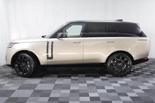 2026 Land Rover Range Rover SE