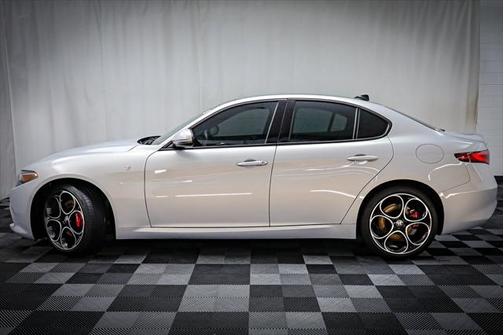 2022 Alfa Romeo Giulia Ti