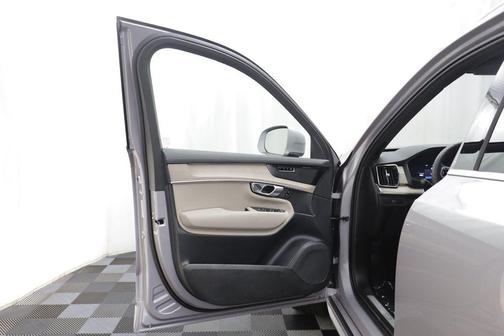 Gray 2026 Volvo XC90 Plus, B6 AWD Gas (mild hybrid), Gasoline, Bright, 7 Seats