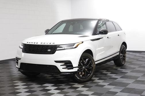 2026 Land Rover Range Rover Velar Dynamic SE