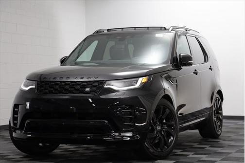 2025 Land Rover Discovery P300 Dynamic SE