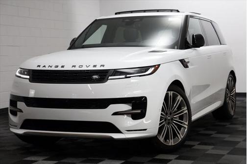2025 Land Rover Range Rover Sport SE