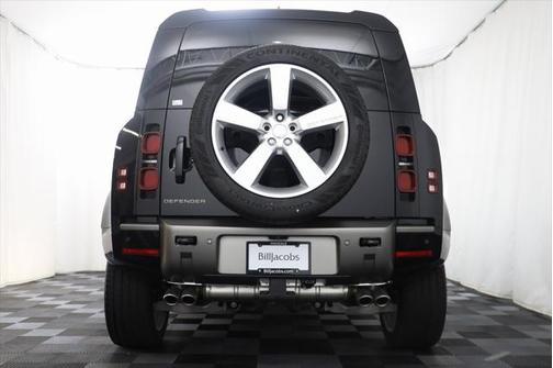 2025 Land Rover Defender 110 P500 X-Dynamic SE