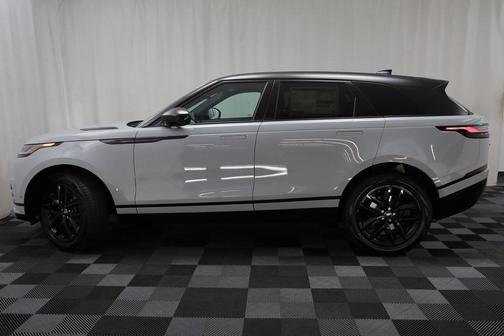 2026 Land Rover Range Rover Velar Dynamic SE