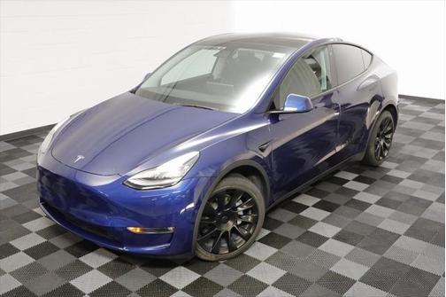 2022 Tesla Model Y Long Range Dual Motor All-Wheel Drive
