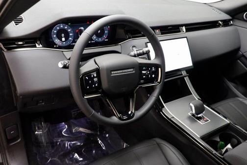 2026 Land Rover Range Rover Evoque Core S