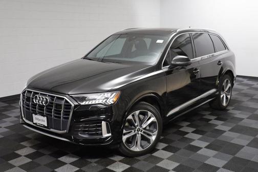 2023 Audi Q7 55 Premium Plus