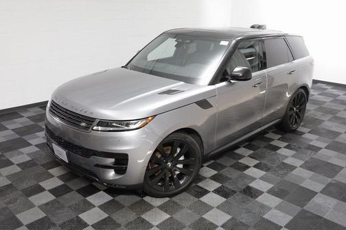 2025 Land Rover Range Rover Sport SE