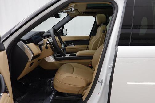 2025 Land Rover Range Rover P400 SE 7 Seat