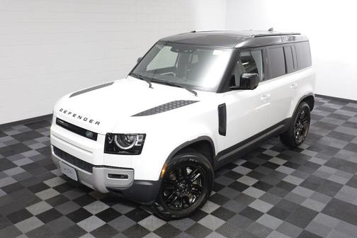 Fuji White 2025 Land Rover Defender 110 P400 S