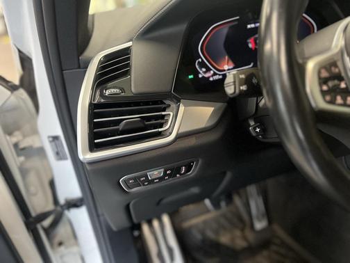 2020 BMW X5 M50i