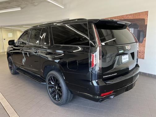 2021 Cadillac Escalade ESV Sport