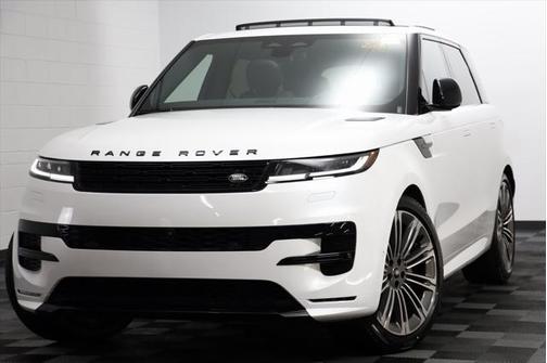 2025 Land Rover Range Rover Sport SE