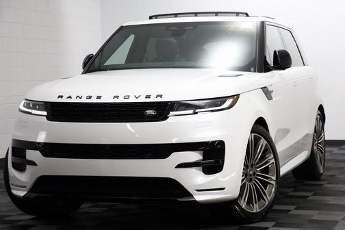 2025 Land Rover Range Rover Sport SE