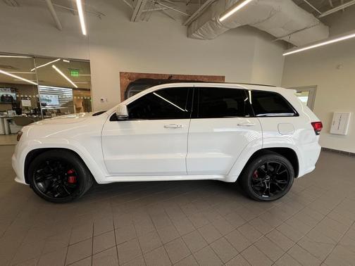 2017 Jeep Grand Cherokee SRT