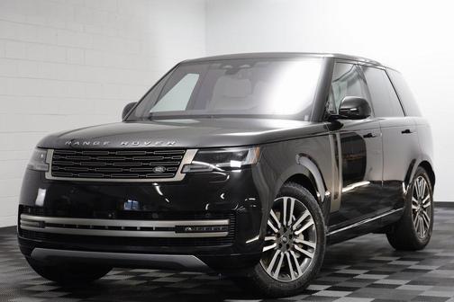 2023 Land Rover Range Rover P530 SE