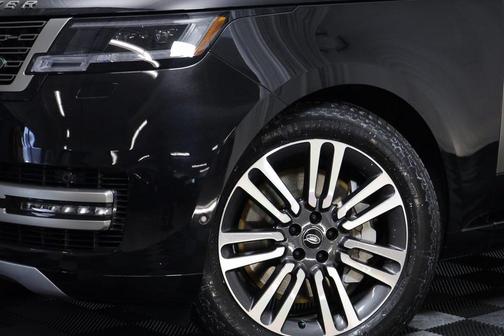 2023 Land Rover Range Rover P530 SE