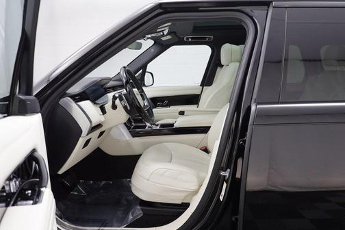 2023 Land Rover Range Rover P530 SE
