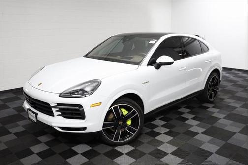 2022 Porsche Cayenne Platinum Edition