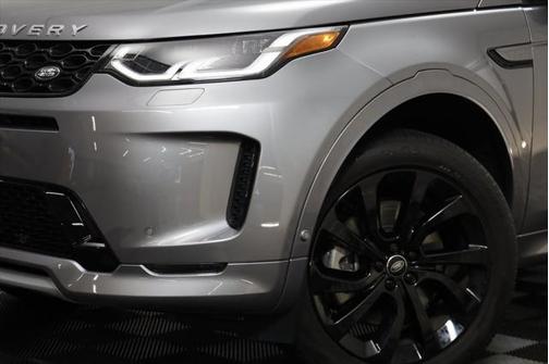 2025 Land Rover Discovery Sport S