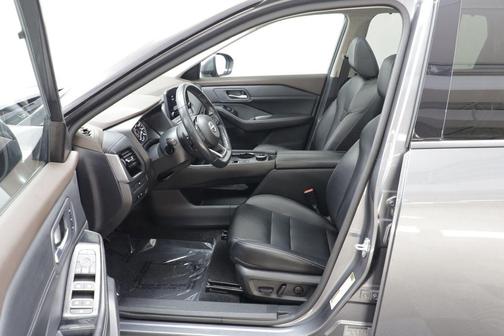 Gun Metallic 2023 Nissan Rogue SL