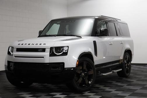 2023 Land Rover Defender 130 X-Dynamic SE